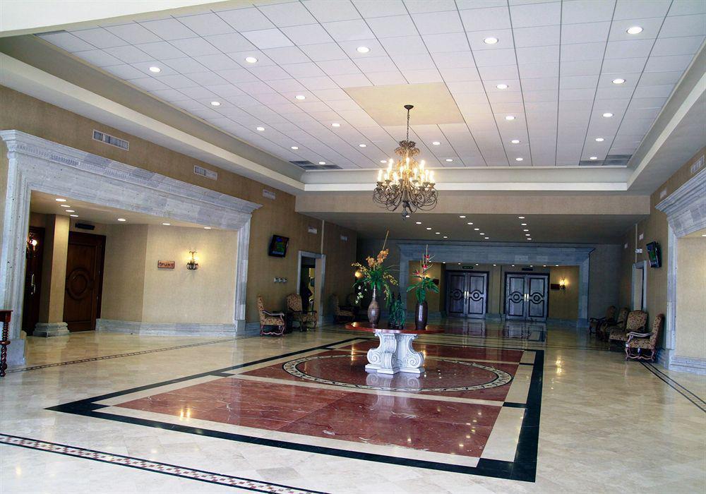 Holiday Inn Matamoros Buitenkant foto
