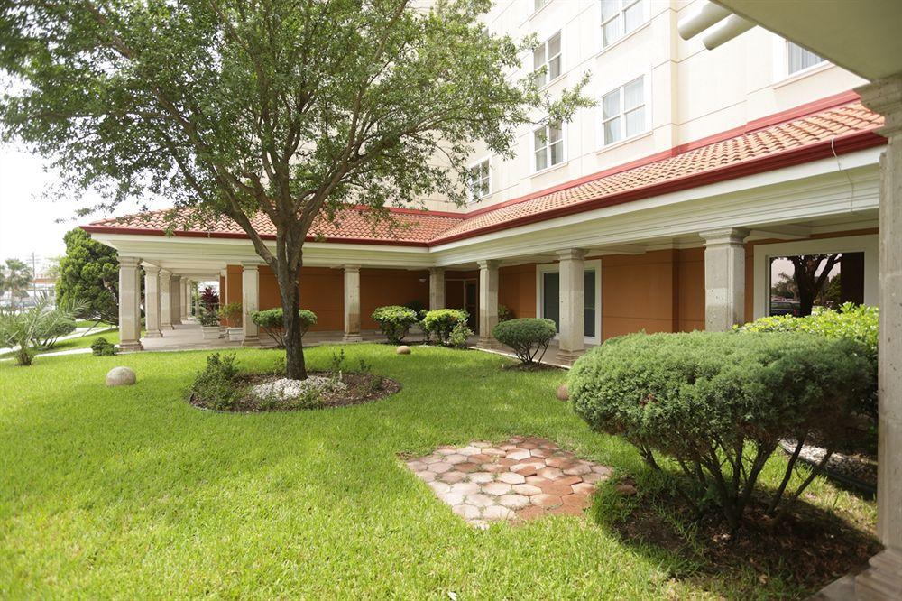 Holiday Inn Matamoros Buitenkant foto